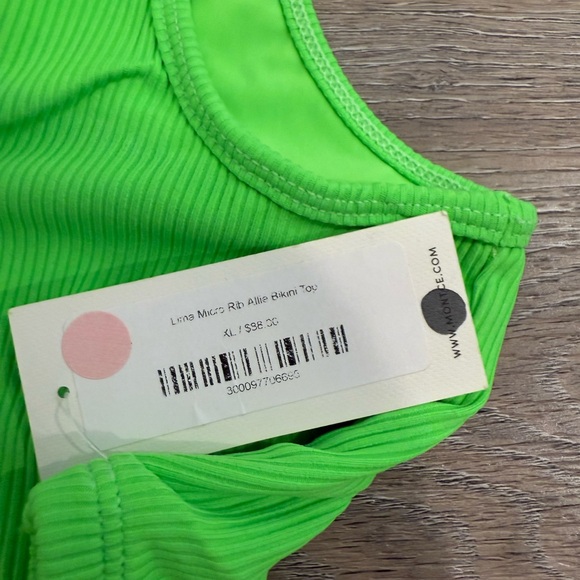 Montce swim top size XL - Picture 2 of 2